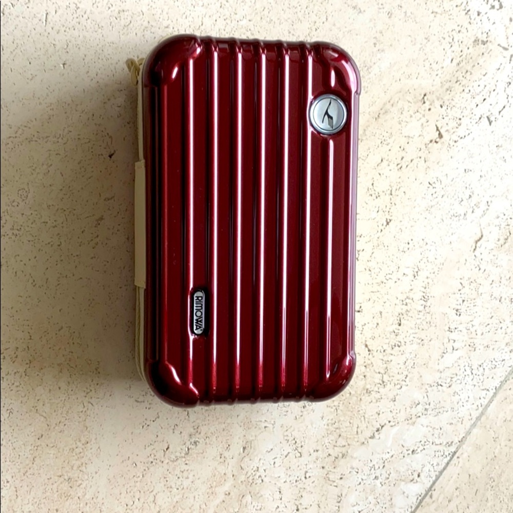 Rimowa Burgundy travel kit